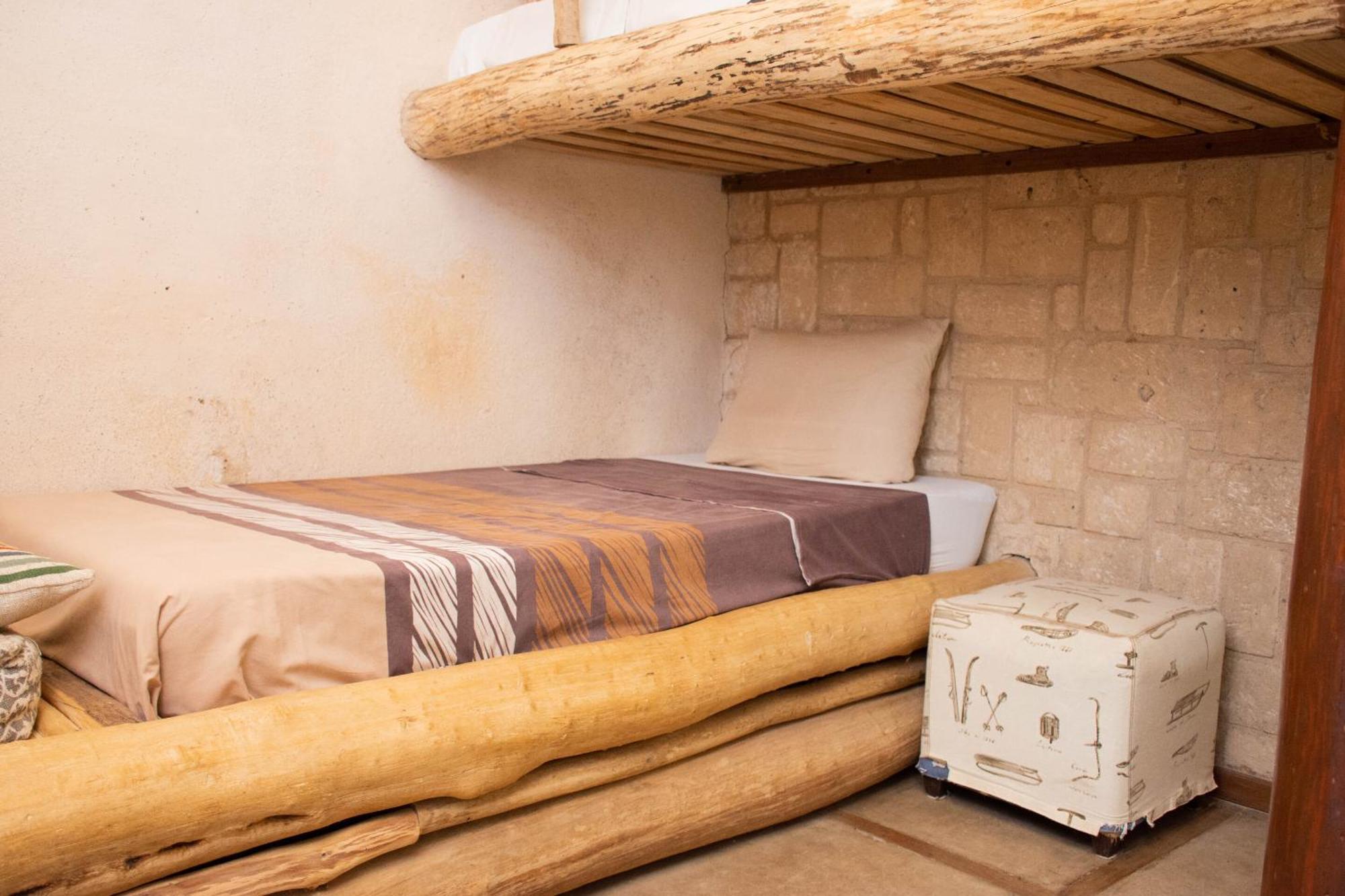 Demeure De La Compagnie Generale Des Huiles Precieuses Bed & Breakfast Ifaty Room photo